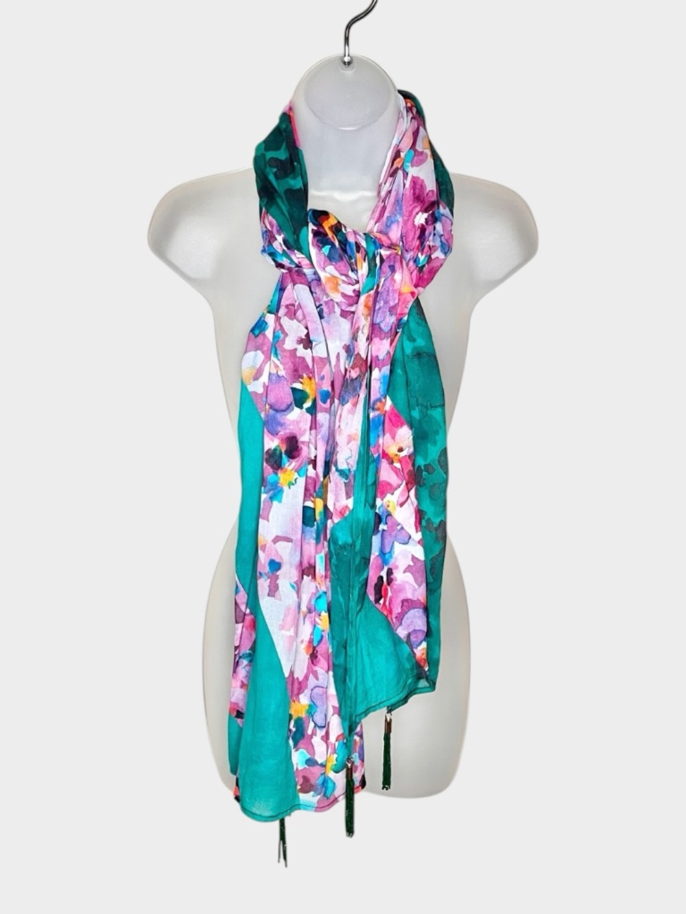 SOFT SURROUNDINGS Floral Print Beaded Tassel Scarf Wrap One Size 100% Cotton - Picture 2 of 7